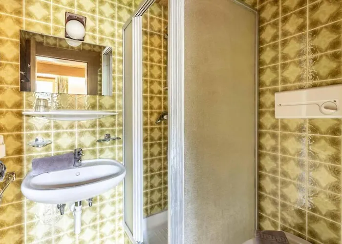 Elisabeth גרלוס