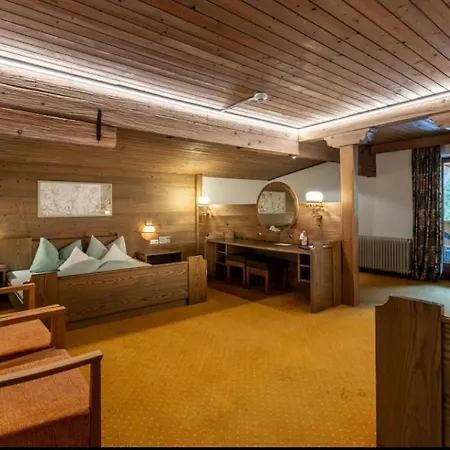 Hotel Elisabeth 3*